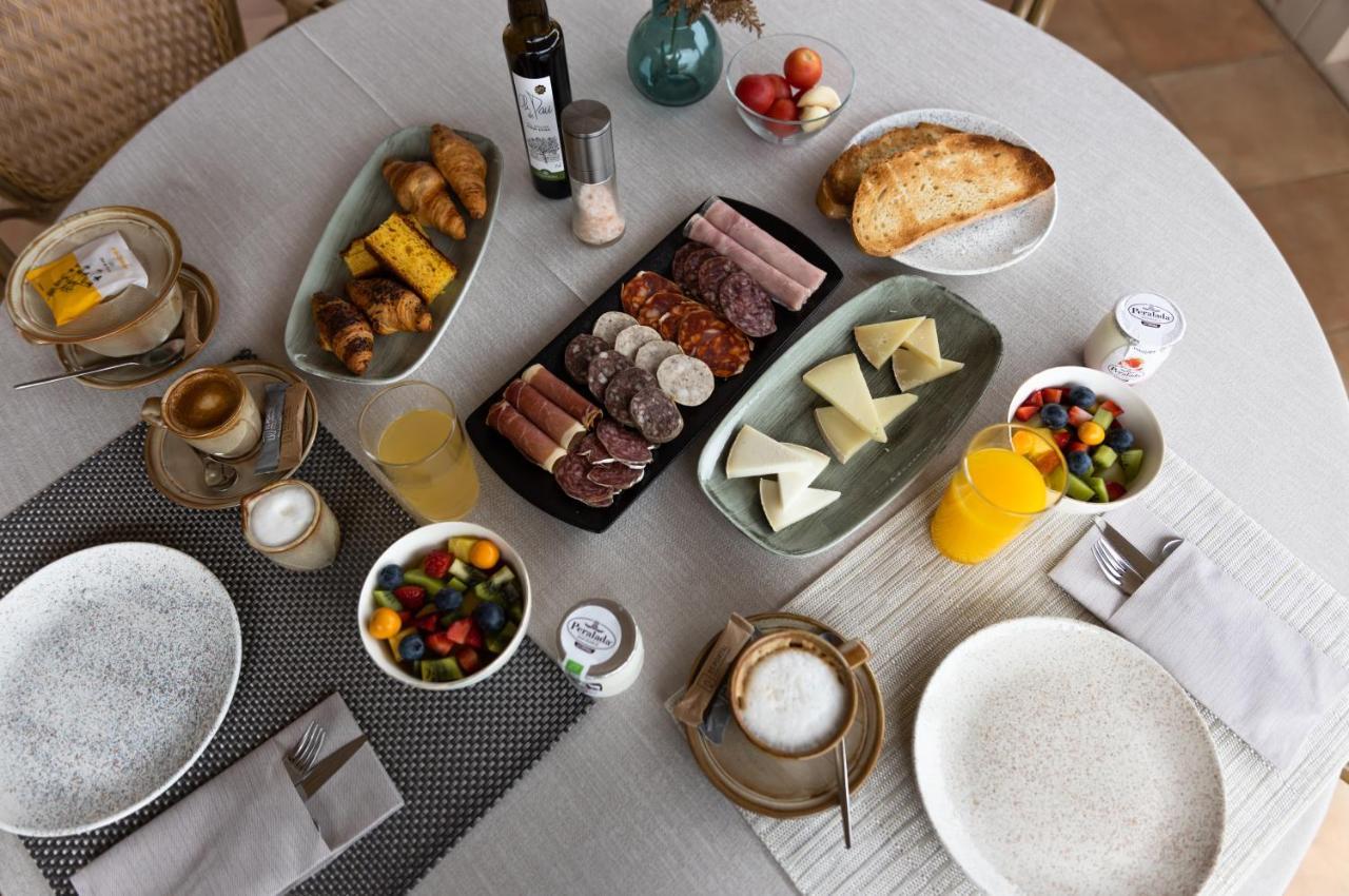 Es Portal Restaurant I Boutique - Adults Only Pals